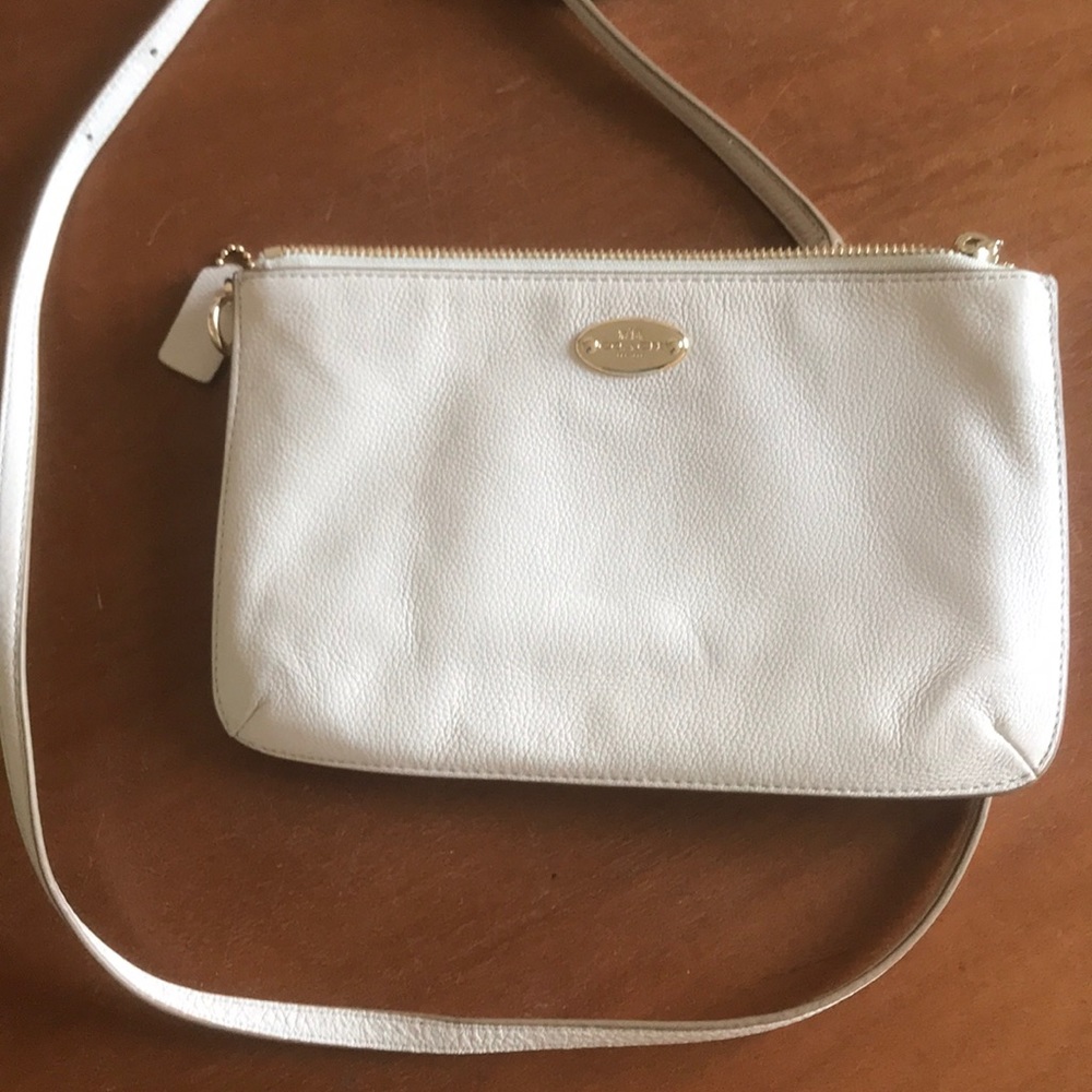 Coach Crossbody Cream/Gold Pebbled Leather